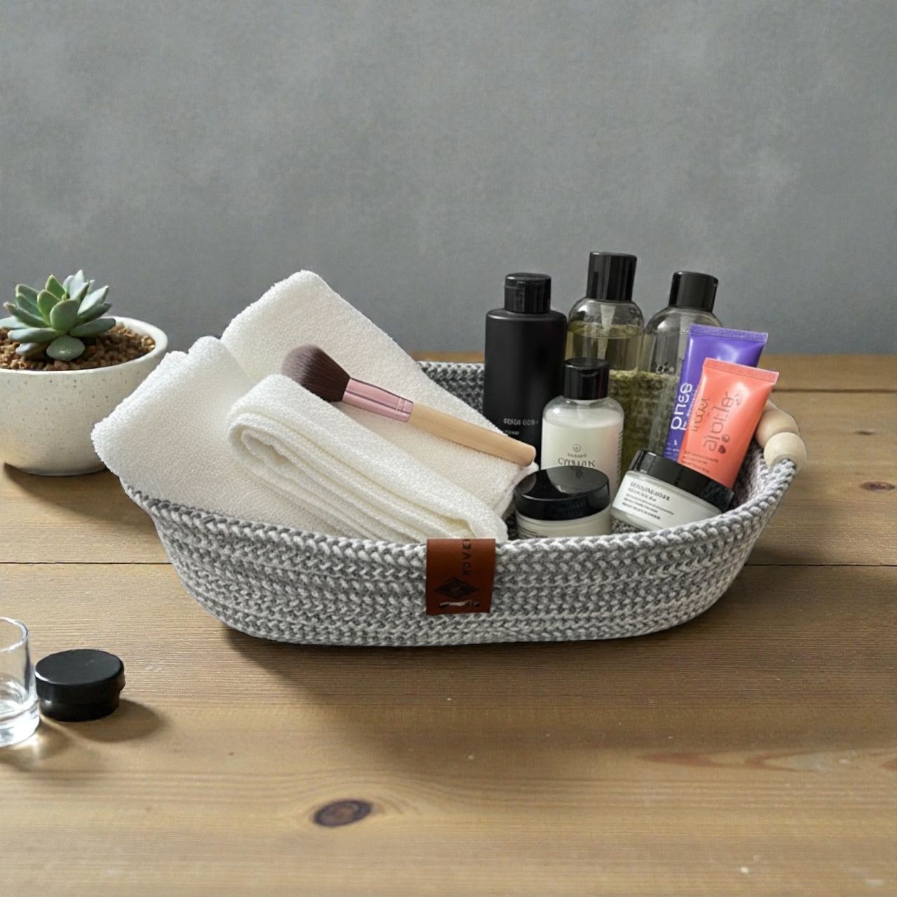 Handmade Woven Cotton Oval Plate with wood décor