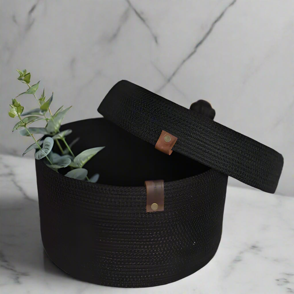 Organizer Basket With Lid