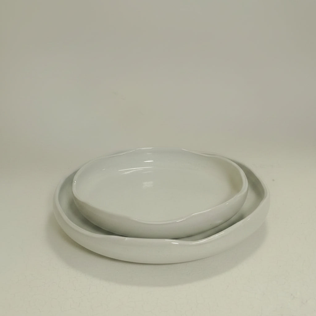 Organic Edge Pottery Plate Set