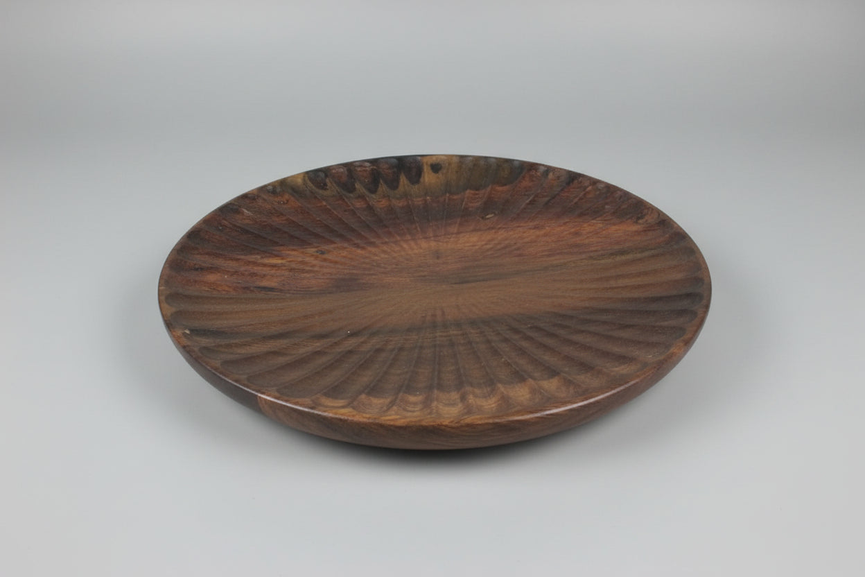Round Carved Serving Plate