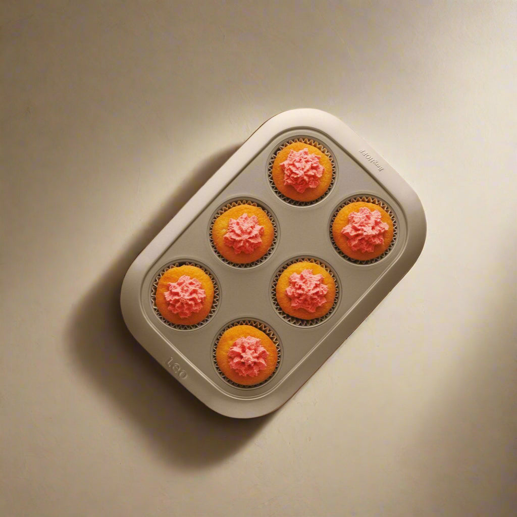 6 Cup Cupcake Pan Balance